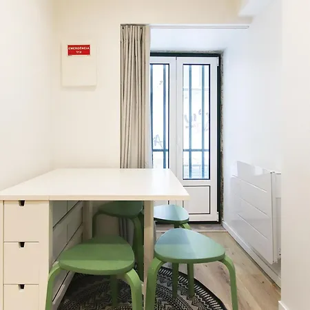 Apartment Downtown Charming By Homing